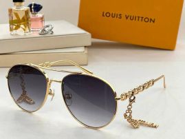 Picture of LV Sunglasses _SKUfw56841270fw